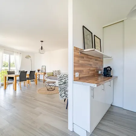 Confortable 2 Pieces 54 M2 Proche De La * Nizza