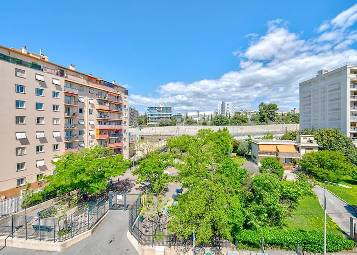 Confortable 2 Pièces 54 M2 Proche De La Nice